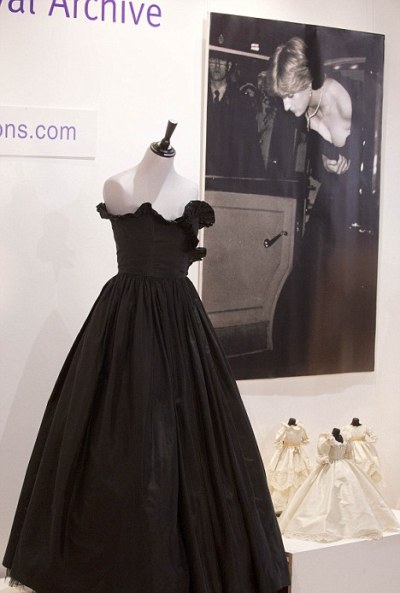 Черное платье леди Ди приобрел чилийский Музей моды