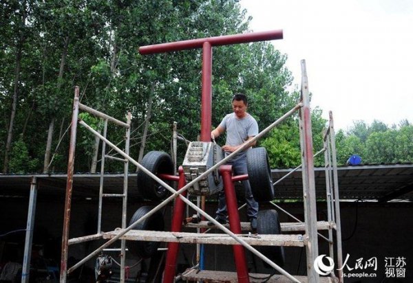 Китаец построил для сына трансформера в натуральную величину