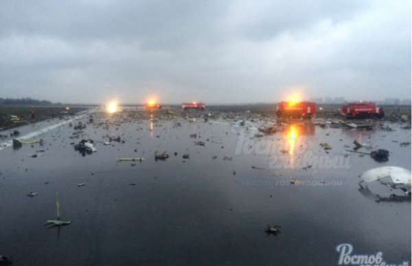 В Ростове-на-Дону при заходе на посадку разбился пассажирский Boeing-737