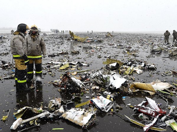В Ростове-на-Дону при заходе на посадку разбился пассажирский Boeing-737