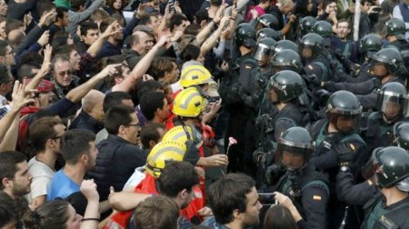 Референдум в Каталонии: более 700 человек пострадали в стычках с полицией