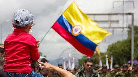 Венесуэла разорвала дипломатические отношения с Колумбией