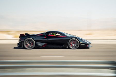 Серийный автомобиль разогнали до 532 километров в час — новый мировой рекорд