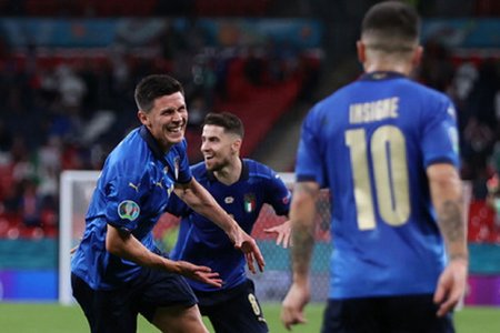 Сборная Италии вышла в четвертьфинал чемпионата Европы по футболу