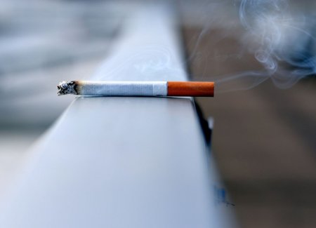Назван «безопасный возраст» отказа от курения