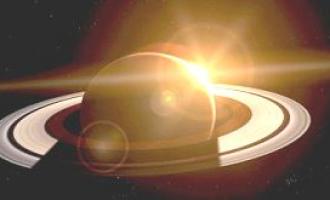 Учёные: Сатурн уничтожает свои кольца, «выкачивая» из них воду