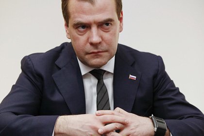 Медведев выявил запредельное количество «липовых» докторов наук