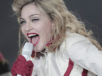 Организатор концерта Мадонны засудит автора закона против геев