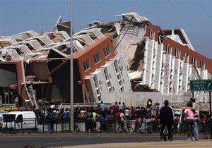 Жертвами землетрясения в Чили стали более 300 человек