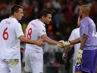 Англия сыграла вничью с Алжиром на ЧМ-2010