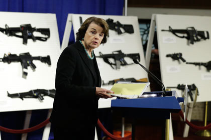 Комитет сената США одобрил запрет штурмового оружия