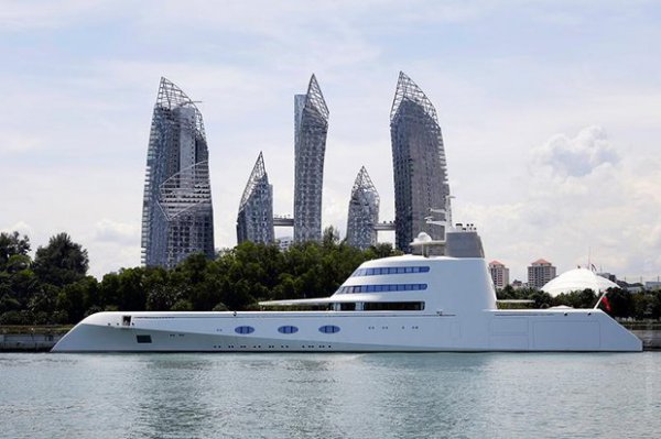 Уроженец Беларуси обзавелся  крупнейшей в мире парусной яхтой