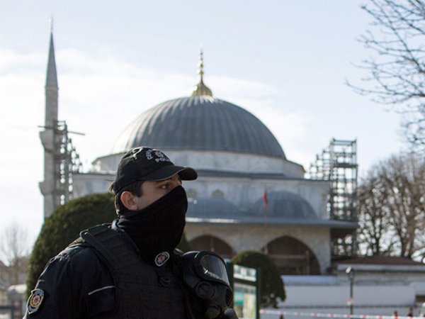 В центре Стамбула прогремел взрыв, вероятен теракт