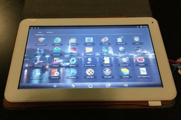 Северокорейский iPad показали на съезде хакеров
