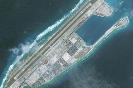 Китай тайно разместил ракетные комплексы на спорных островах