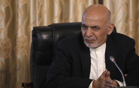 Президент Афганистана заявил о прекращении перемирия с талибами