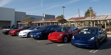 Tesla выполнила свою задачу по производству 1000 автомобилей Model 3 в день.