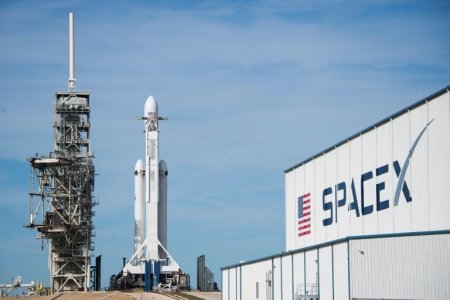 SpaceX привлечет 500 миллионов долларов для спутникового интернета