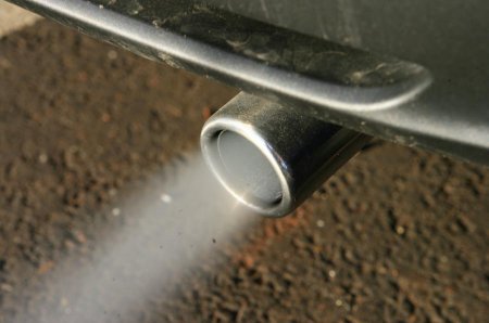 ЕС согласен на 37,5% сокращения выбросов автомобилей