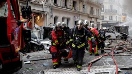 Взрыв в центре Парижа: что произошло?
