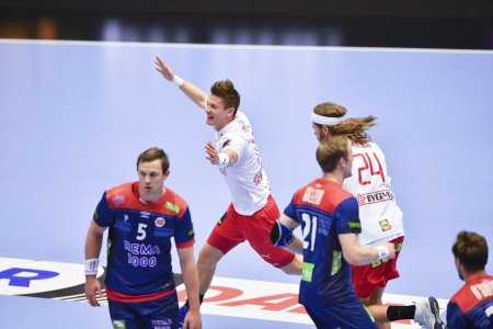 Сборная Дании, разгромив в финале норвежцев, впервые стала чемпионом мира