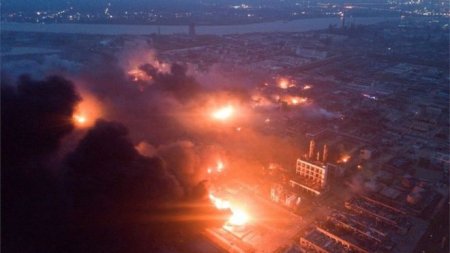 Взрыв на химическом заводе в Китае: 47 погибших