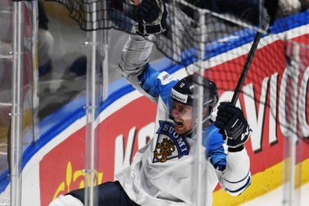 Сборная России уступила Финляндии и лишилась финала ЧМ по хоккею