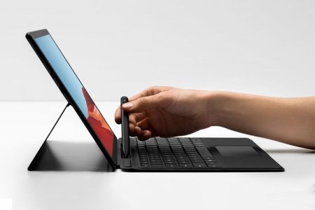 Microsoft представила планшет Surface Pro X