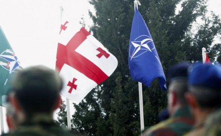 НАТО отказалось принимать Грузию без Абхазии и Южной Осетии