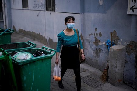 Более 100 миллионов китайцев изолировали из-за новой вспышки коронавируса
