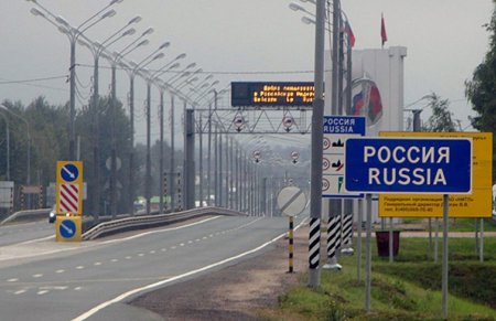 Россия отменяет 14-дневный карантин для въезжающих в страну