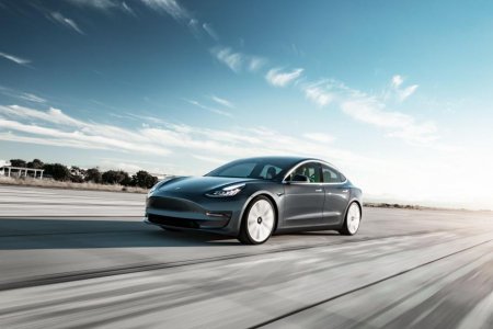 Tesla Model 3 обновится снаружи и внутри