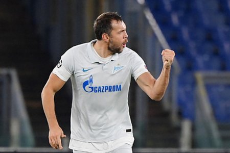 Дубль Дзюбы помог «Зениту» обыграть «Динамо» и стать единоличным лидером РПЛ