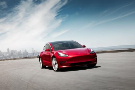 Электрокары Tesla провалили независимые испытания запаса хода