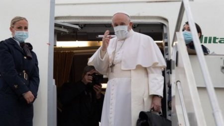 Папа Римский прибыл с историческим визитом в Ирак