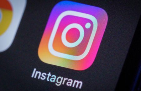 Instagram запретит взрослым пользователям писать незнакомым подросткам