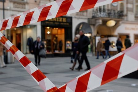 В Австрии запретят посещать магазины без отрицательного теста на коронавирус