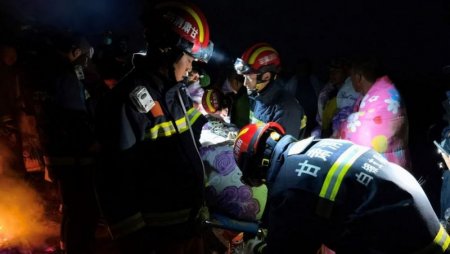 В Китае во время сверхмарафона под ледяным дождем и градом погибло более 20 человек
