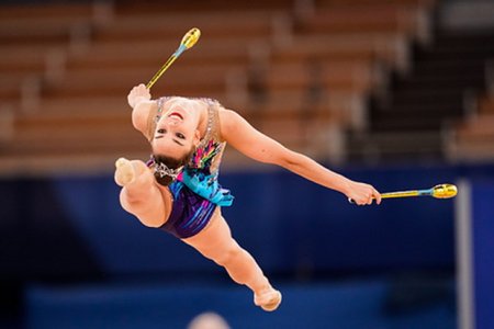 Россиянка Дина Аверина выиграла второе золото чемпионата мира за один день