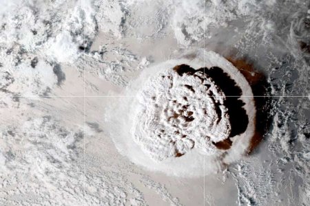 Извержение на Тонге вызвало колебания в ионосфере Земли и метеоцунами