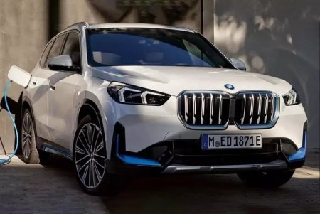 BMW X1 нового поколения: появилась информация о дизайне и силовых установках