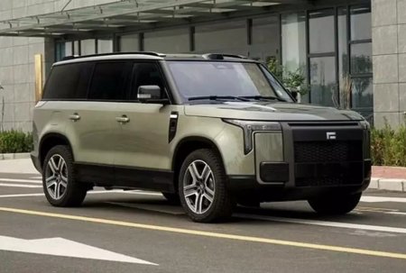 В Китае показали аналог Land Rover Defender