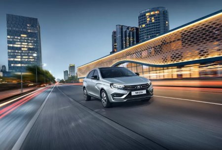 У Lada Vesta появилась новая доступная версия с вариатором