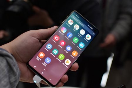 Google анонсировала выход стабильной версии Android 16