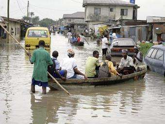 В результате наводнений в Нигерии погибли свыше 100 человек