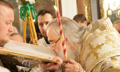 Православные Беларуси празднуют Рождество Христово