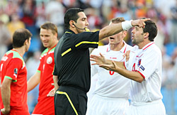 Боснийские футболисты вышли на 3-е место в квалификационной группе D Евро-2012