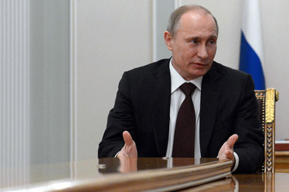 Путин предложил чаще выдавать кредиты на оружие