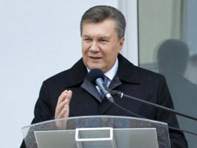 Янукович пообещал отпустить Тимошенко на лечение в Германию