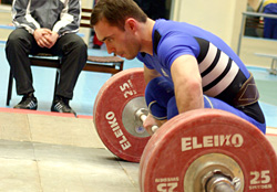 Белорус Виталий Дербенев стал чемпионом Европы по тяжелой атлетике